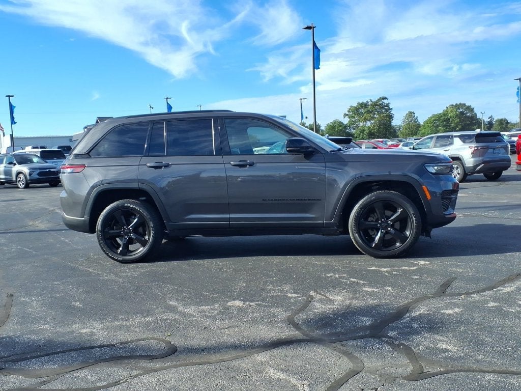 2024 Jeep Grand Cherokee Altitude