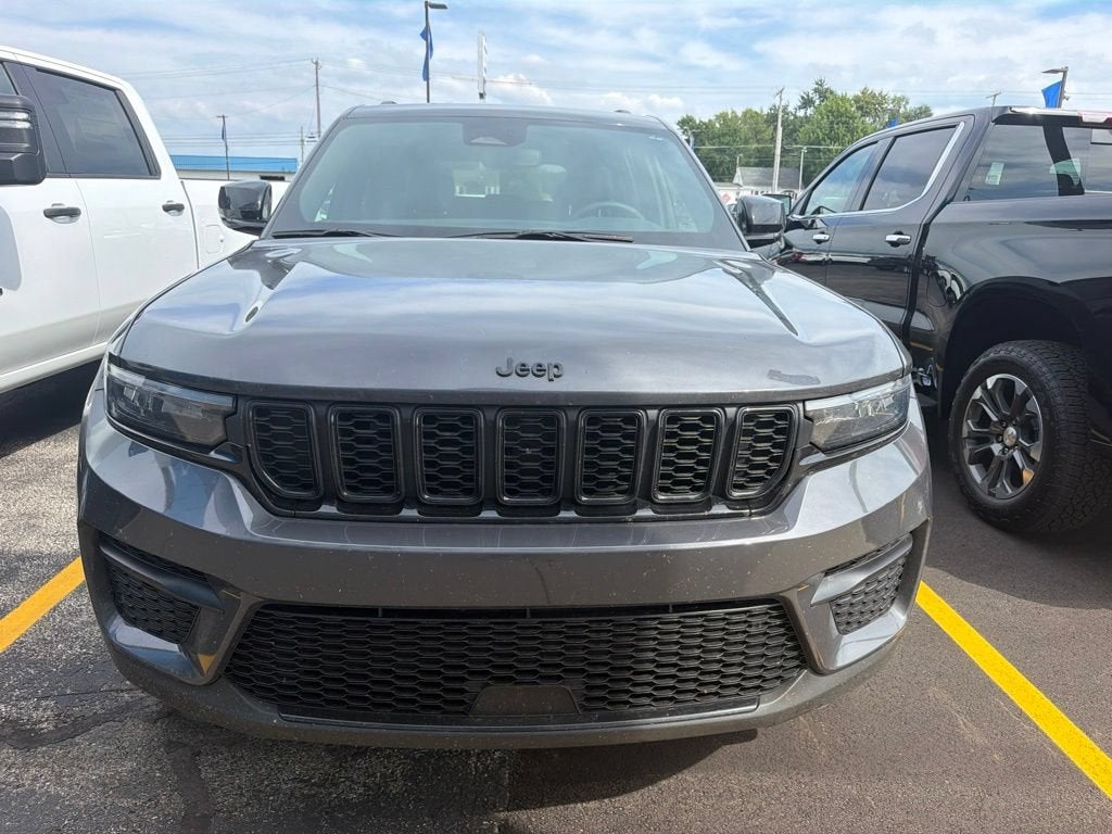 2024 Jeep Grand Cherokee Altitude