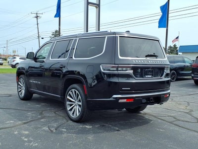 2023 Jeep Grand Wagoneer BASE