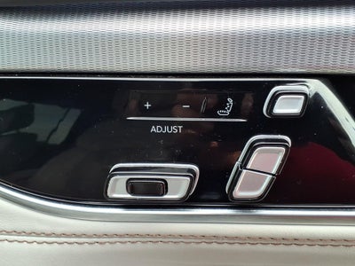 2023 Jeep Grand Wagoneer BASE