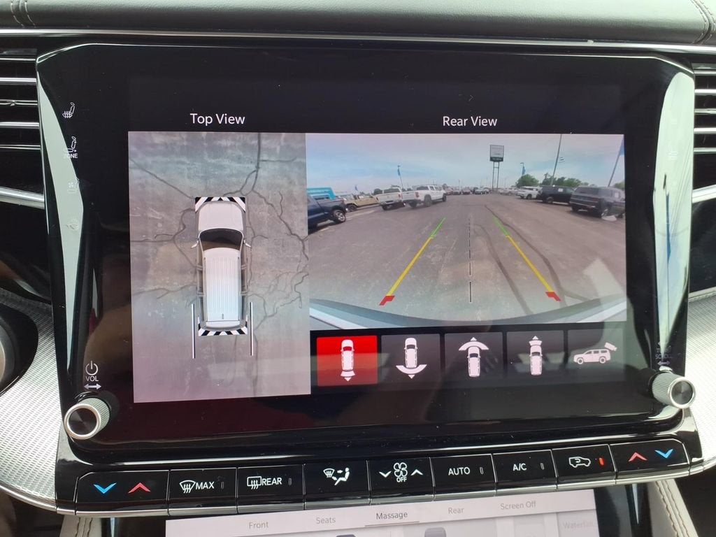 2023 Jeep Grand Wagoneer BASE