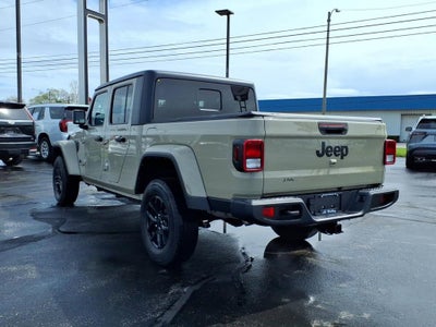 2022 Jeep Gladiator Sport S