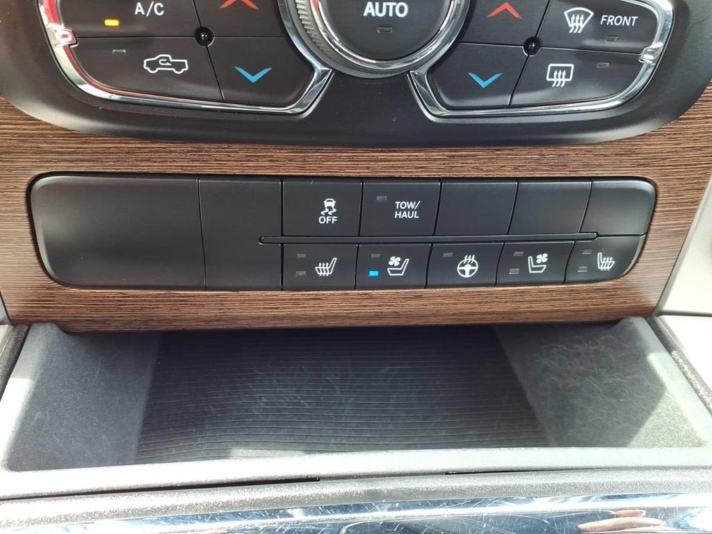 2017 RAM 1500 Laramie