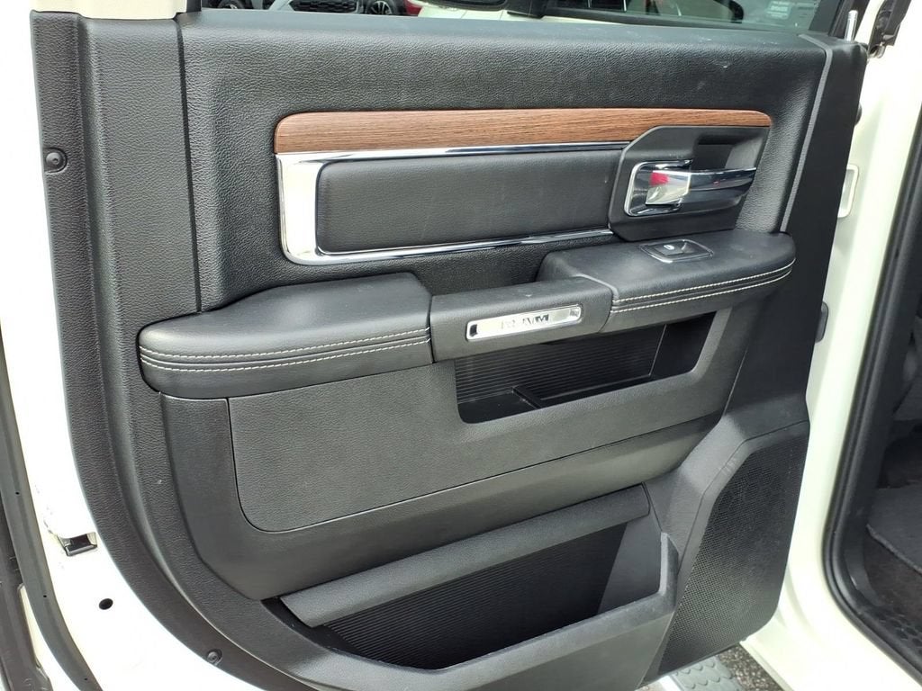 2017 RAM 1500 Laramie