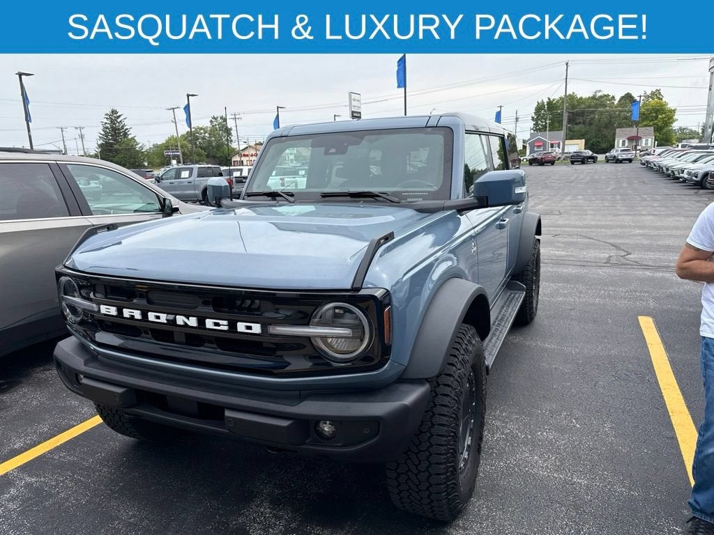 2025 Ford Bronco Outer Banks