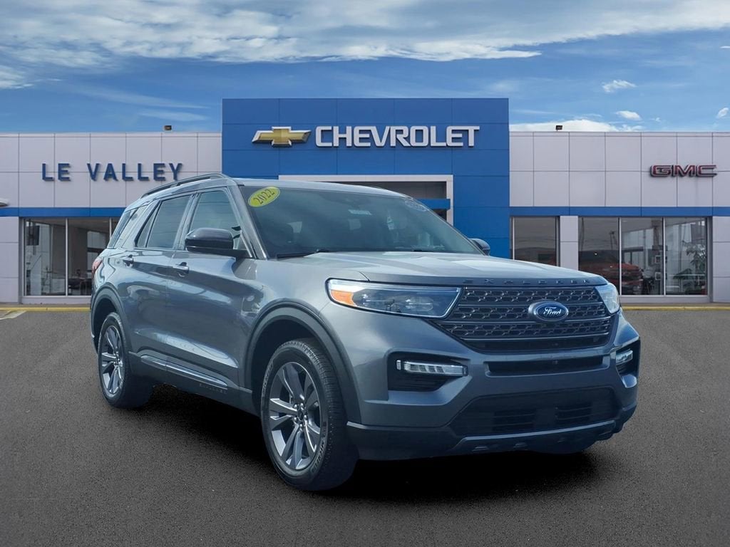 2022 Ford Explorer XLT