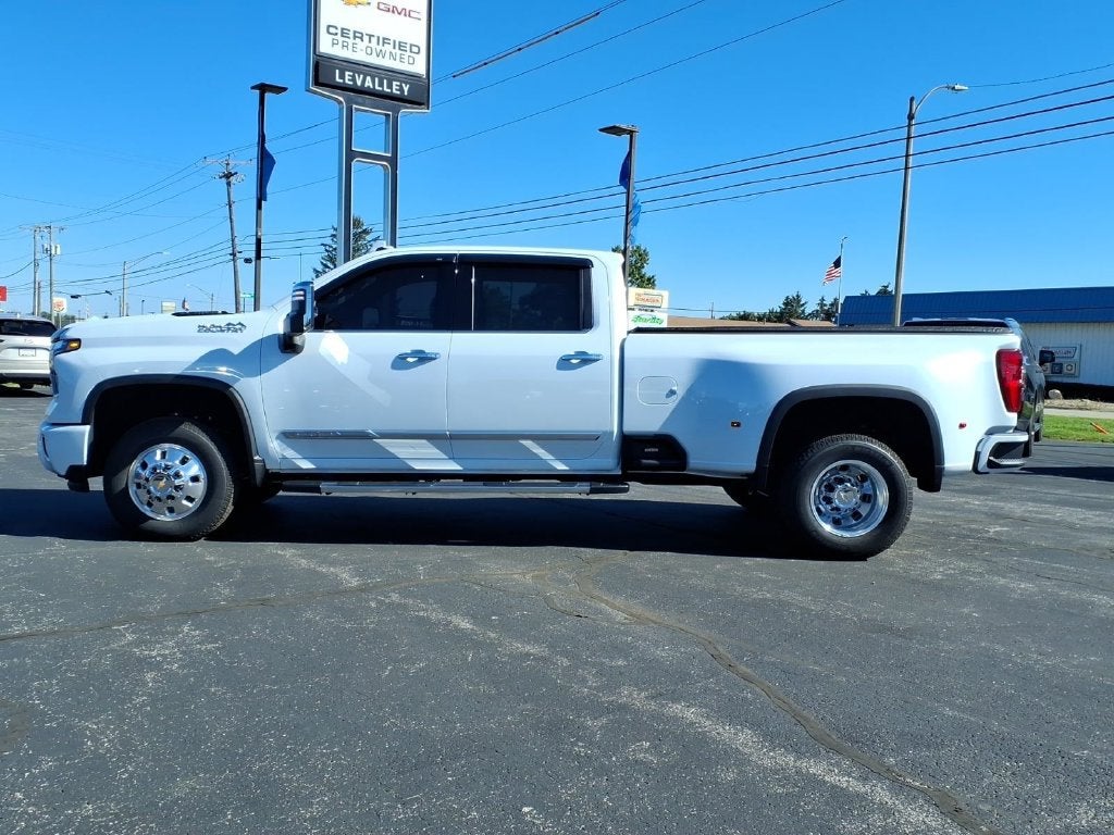 2026 Chevrolet Silverado 3500 HD High Country DRW