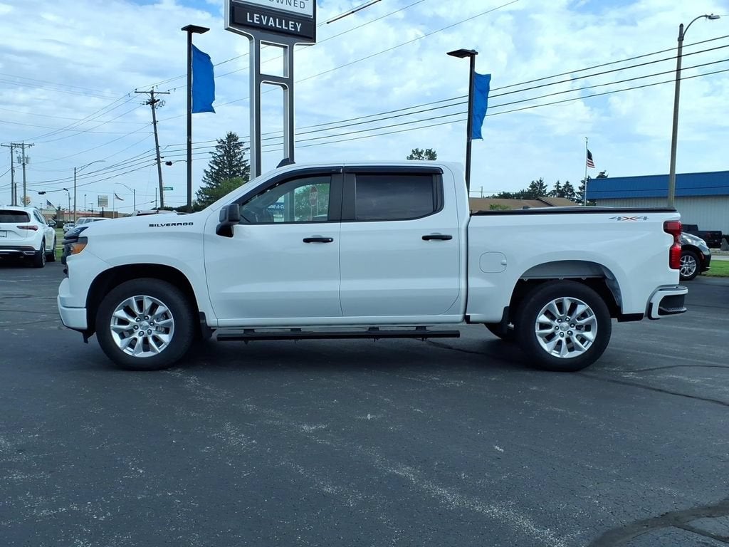 2023 Chevrolet Silverado 1500 Custom
