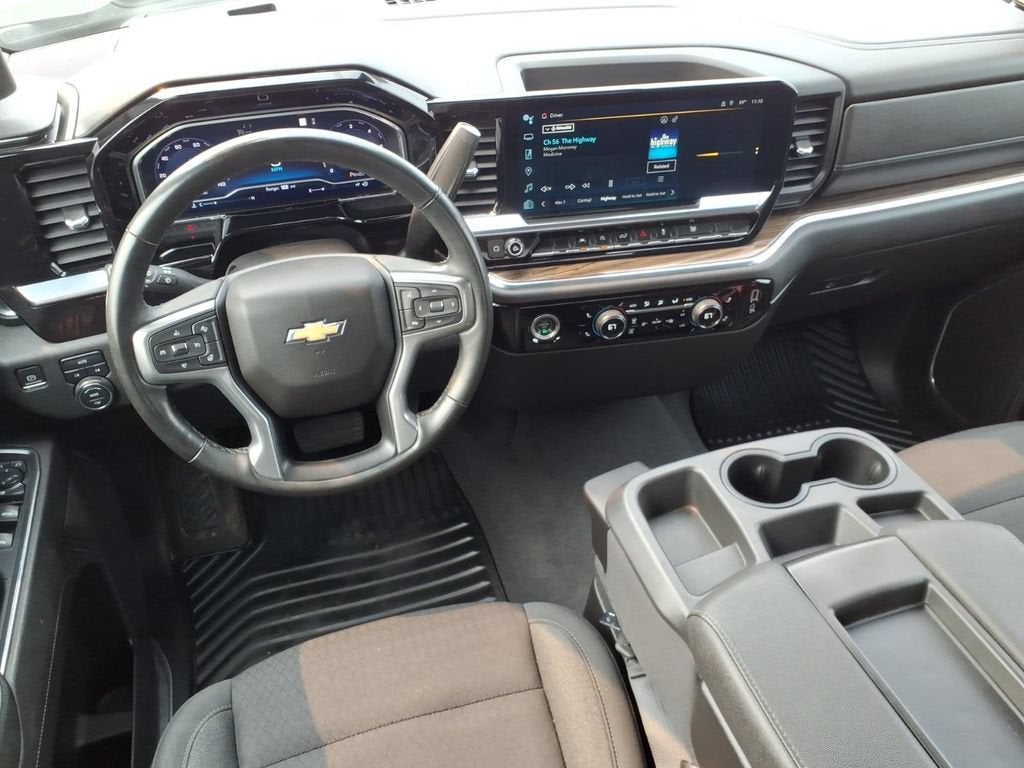 2023 Chevrolet Silverado 1500 LT (2FL)