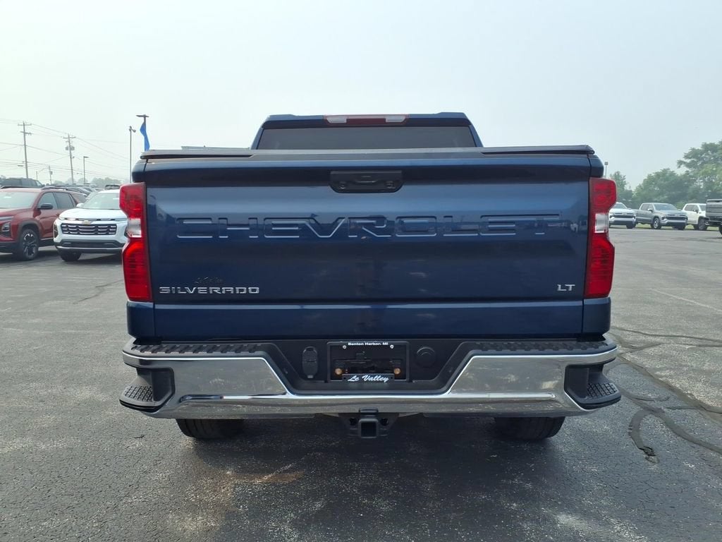 2023 Chevrolet Silverado 1500 LT (2FL)