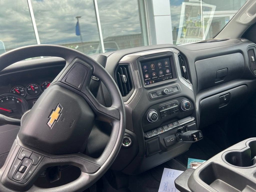 2023 Chevrolet Silverado 1500 Custom