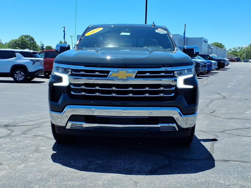 2025 Chevrolet Silverado 1500 LTZ