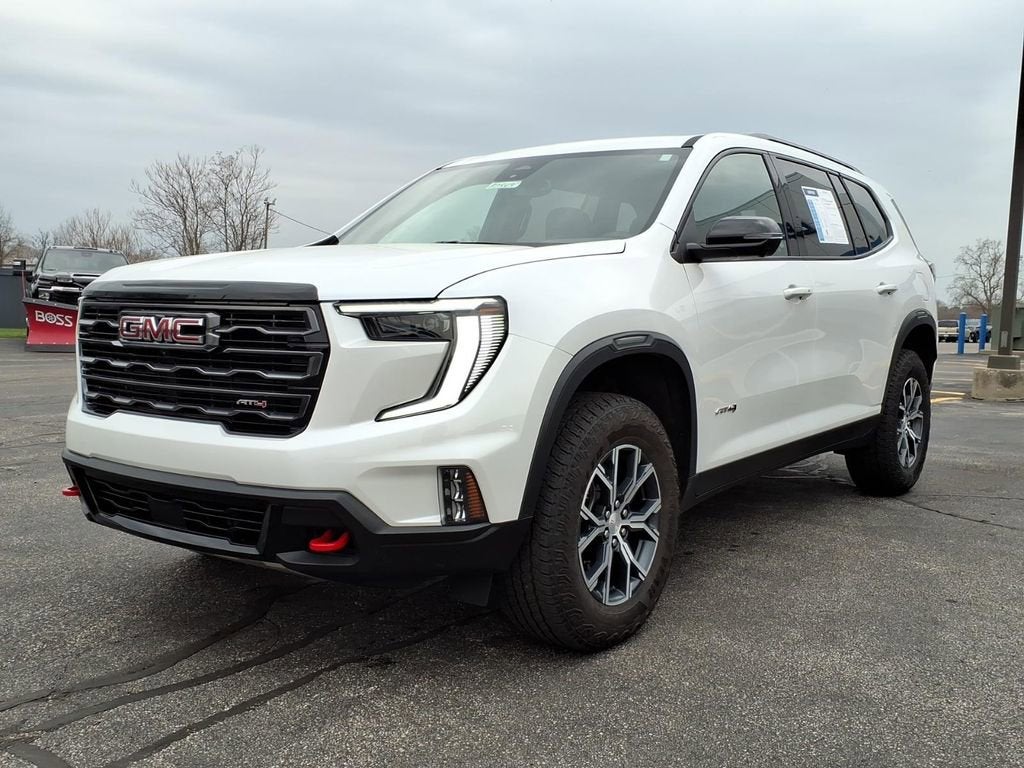 2024 GMC Acadia AT4