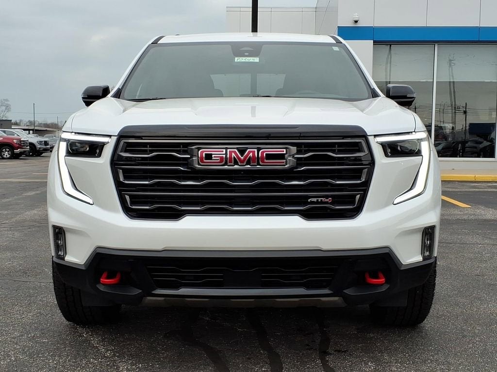 2024 GMC Acadia AT4