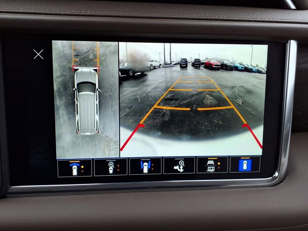 2023 GMC Yukon Denali