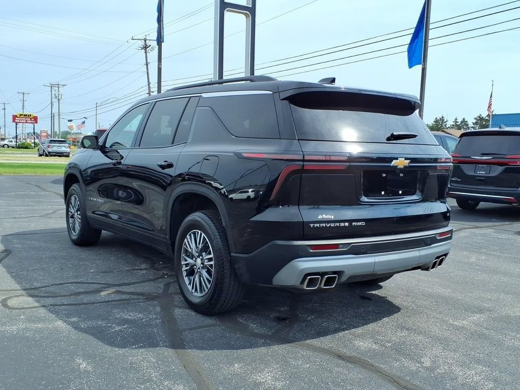 2024 Chevrolet Traverse LT