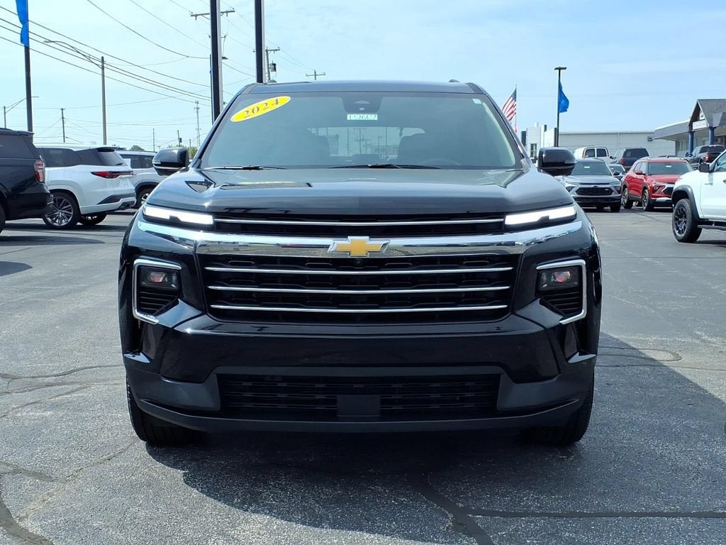 2024 Chevrolet Traverse LT