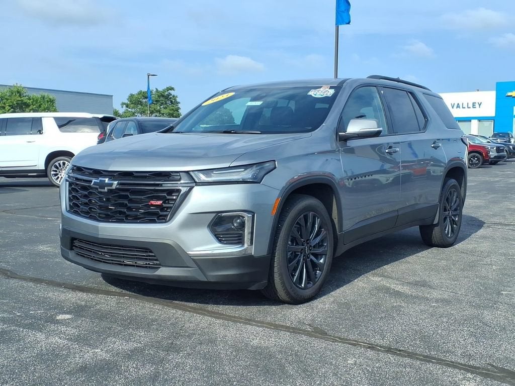 2023 Chevrolet Traverse RS