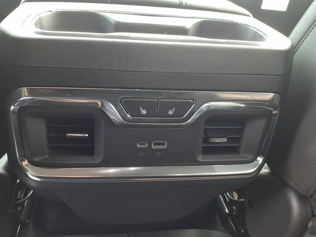 2026 GMC Sierra 3500 HD SLT DRW