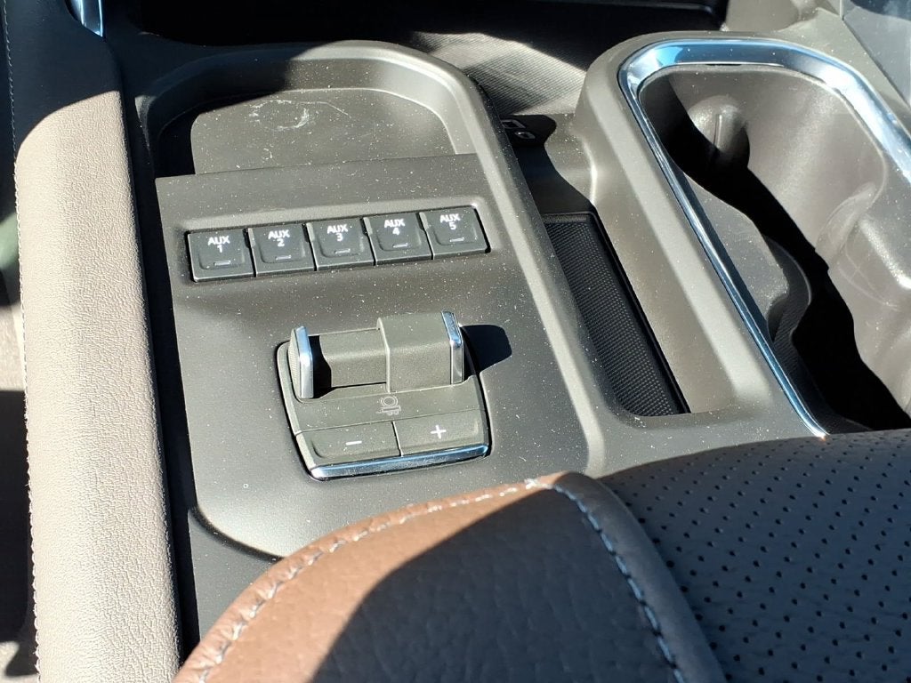 2026 GMC Sierra 3500 HD Denali DRW