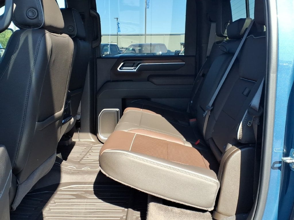 2026 GMC Sierra 3500 HD Denali DRW