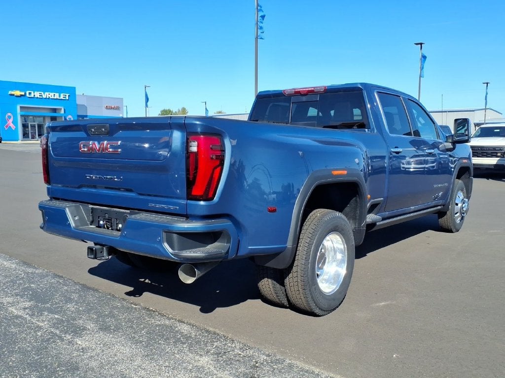 2026 GMC Sierra 3500 HD Denali DRW