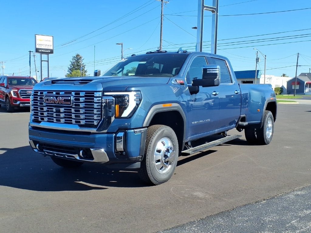 2026 GMC Sierra 3500 HD Denali DRW