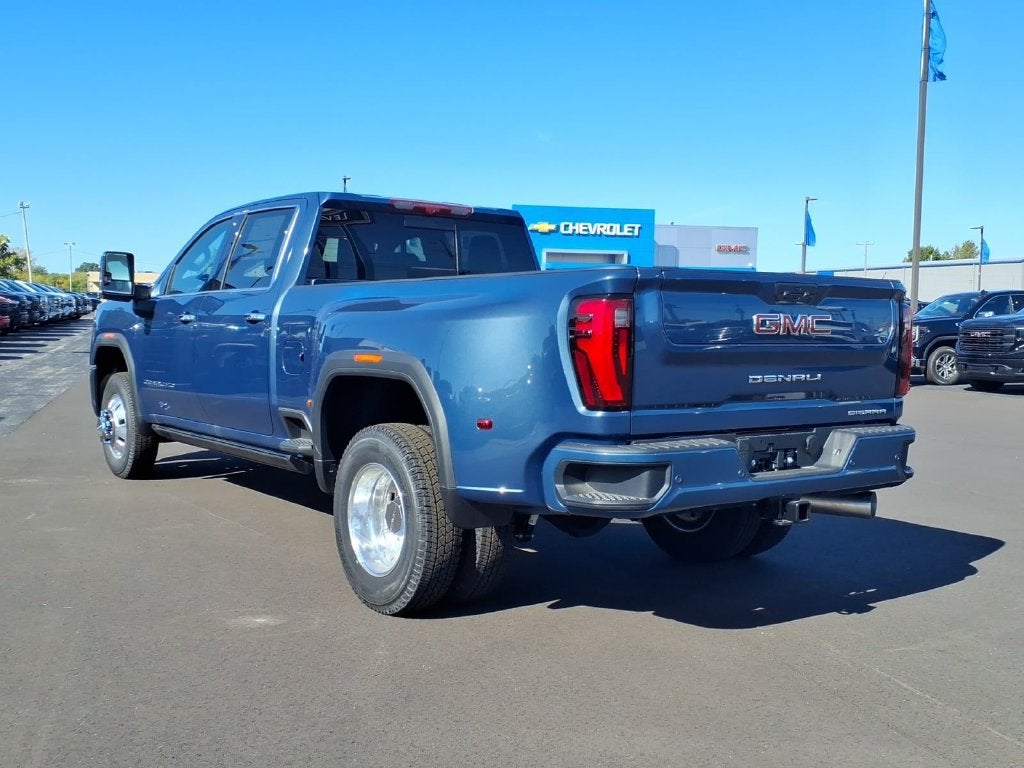 2026 GMC Sierra 3500 HD Denali DRW