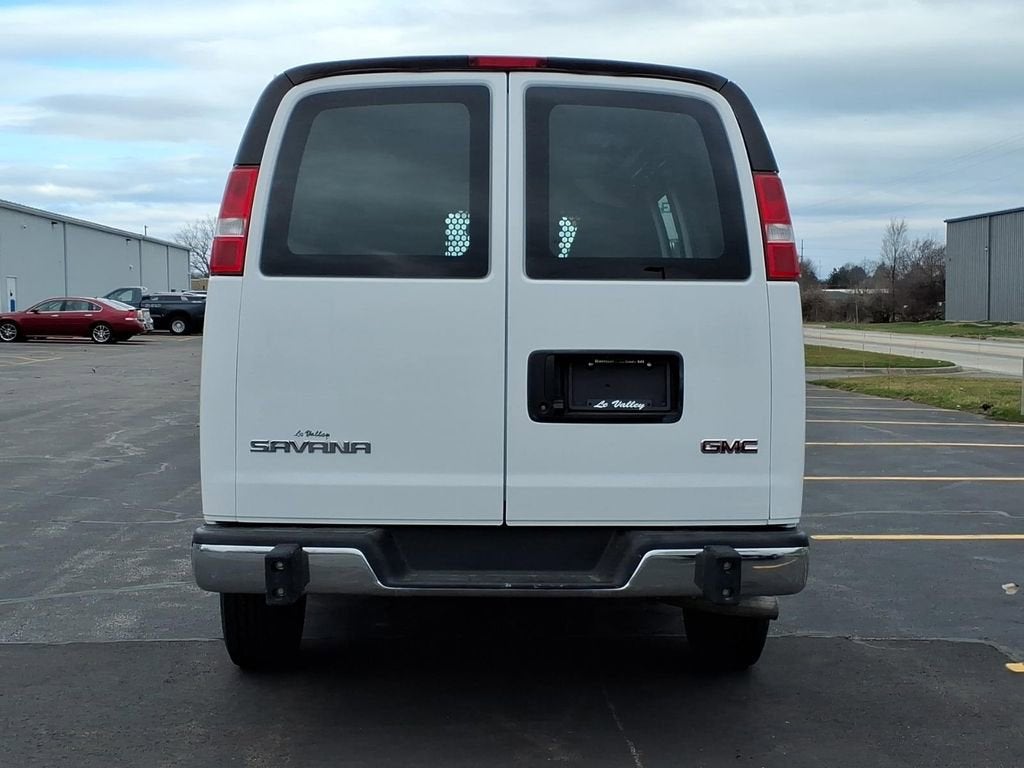 2024 GMC Savana Cargo 2500 Work Van