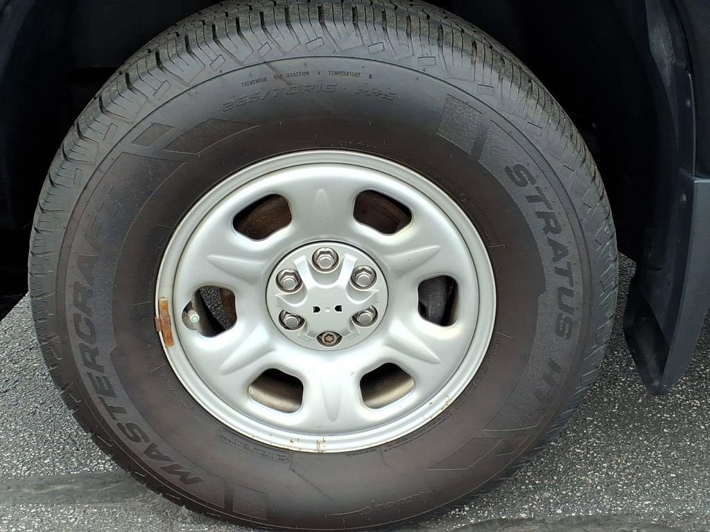 2022 Nissan Frontier S