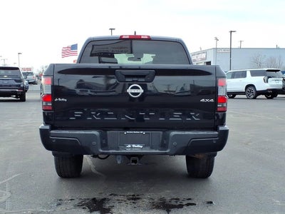 2022 Nissan Frontier S