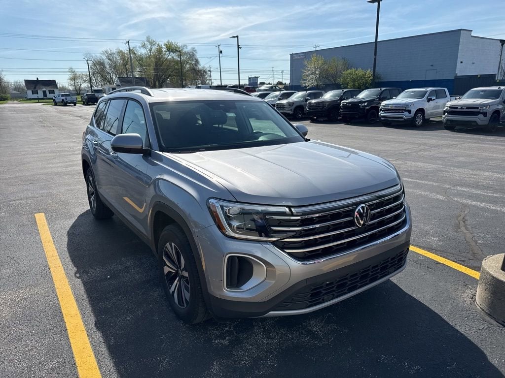 2025 Volkswagen Atlas 2.0T SE