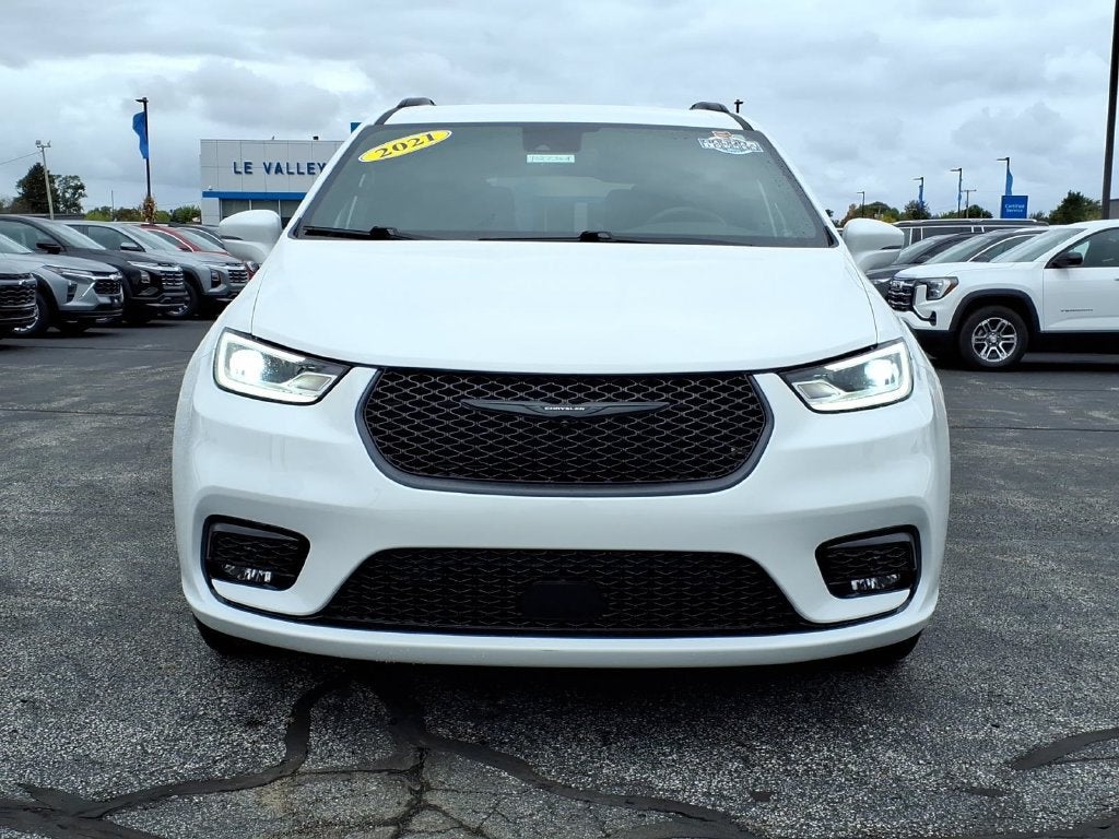 2021 Chrysler Pacifica Touring L