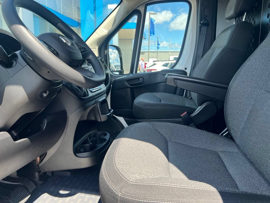 2025 RAM ProMaster Cargo Van Tradesman