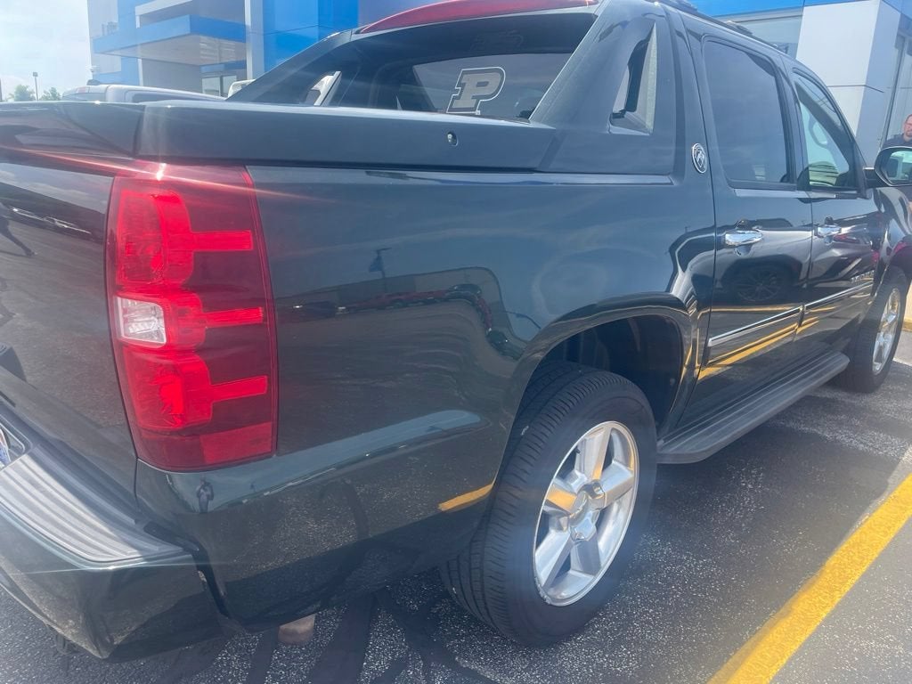 2013 Chevrolet Avalanche LTZ