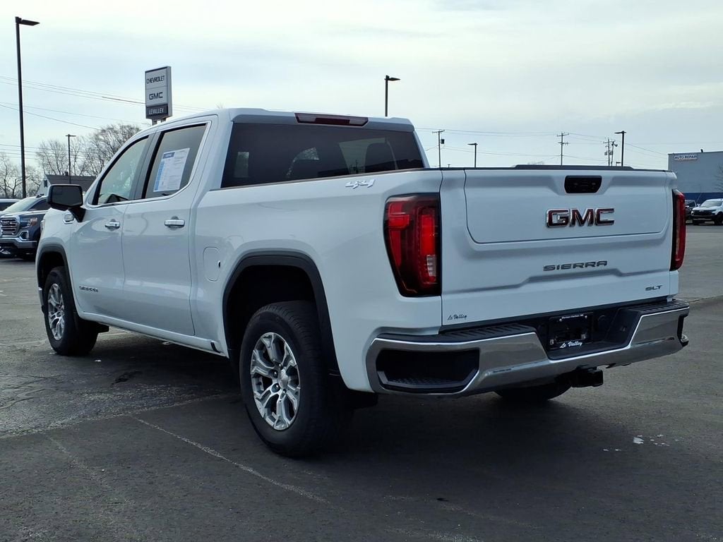 2025 GMC Sierra 1500 SLT