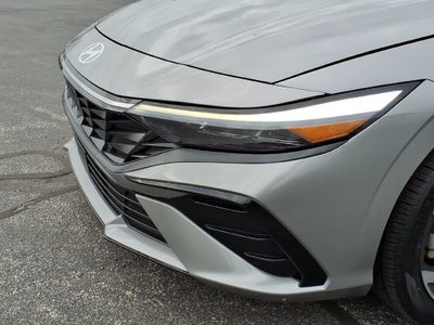 2025 Hyundai Elantra SEL Convenience