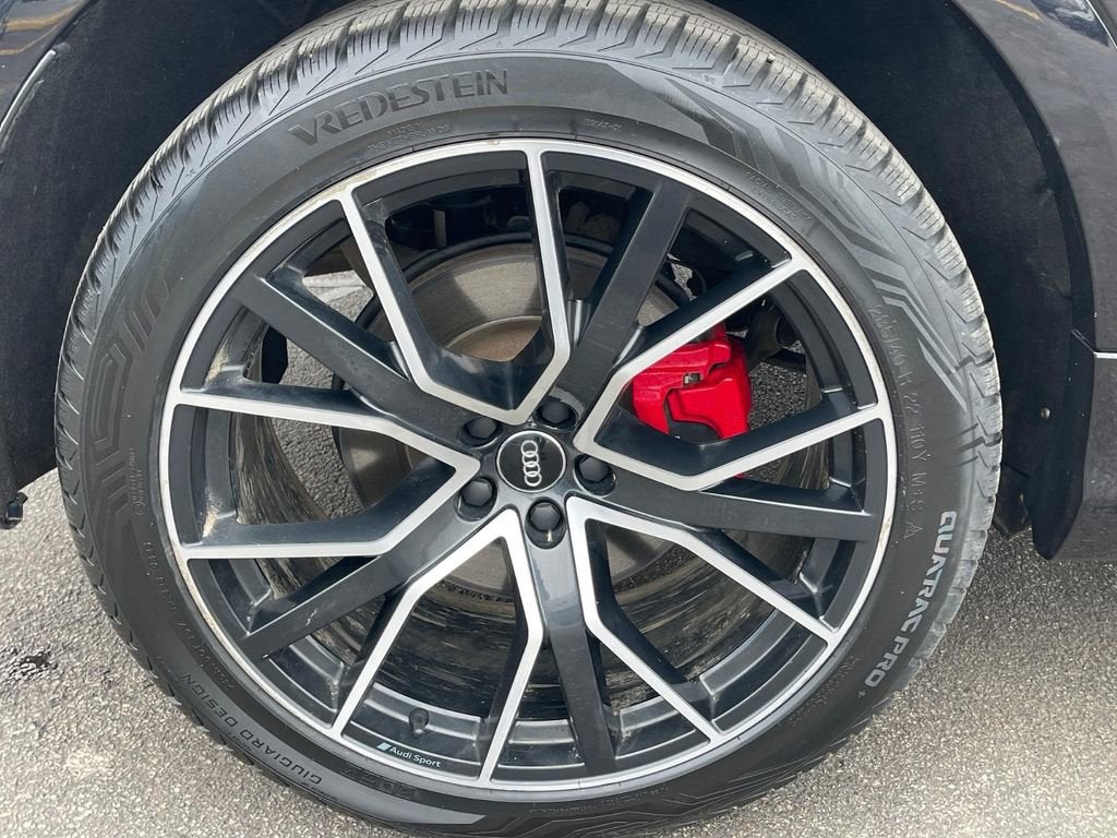 2019 Audi Q8 Premium Plus