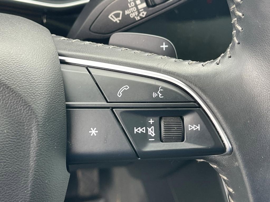 2019 Audi Q8 Premium Plus