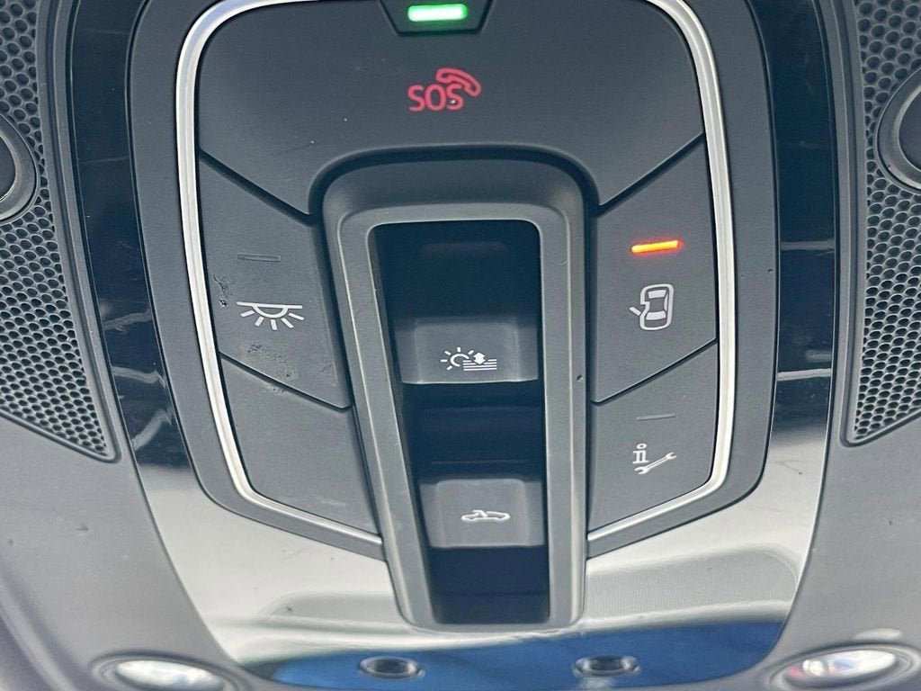 2019 Audi Q8 Premium Plus