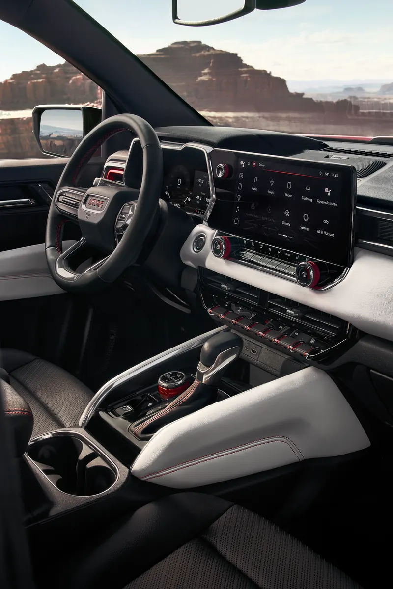 2026 GMC Canyon infotainment system at Levalley GMC in Benton Harbor MI